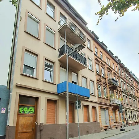 Helles Im Loft Homestay Mannheim